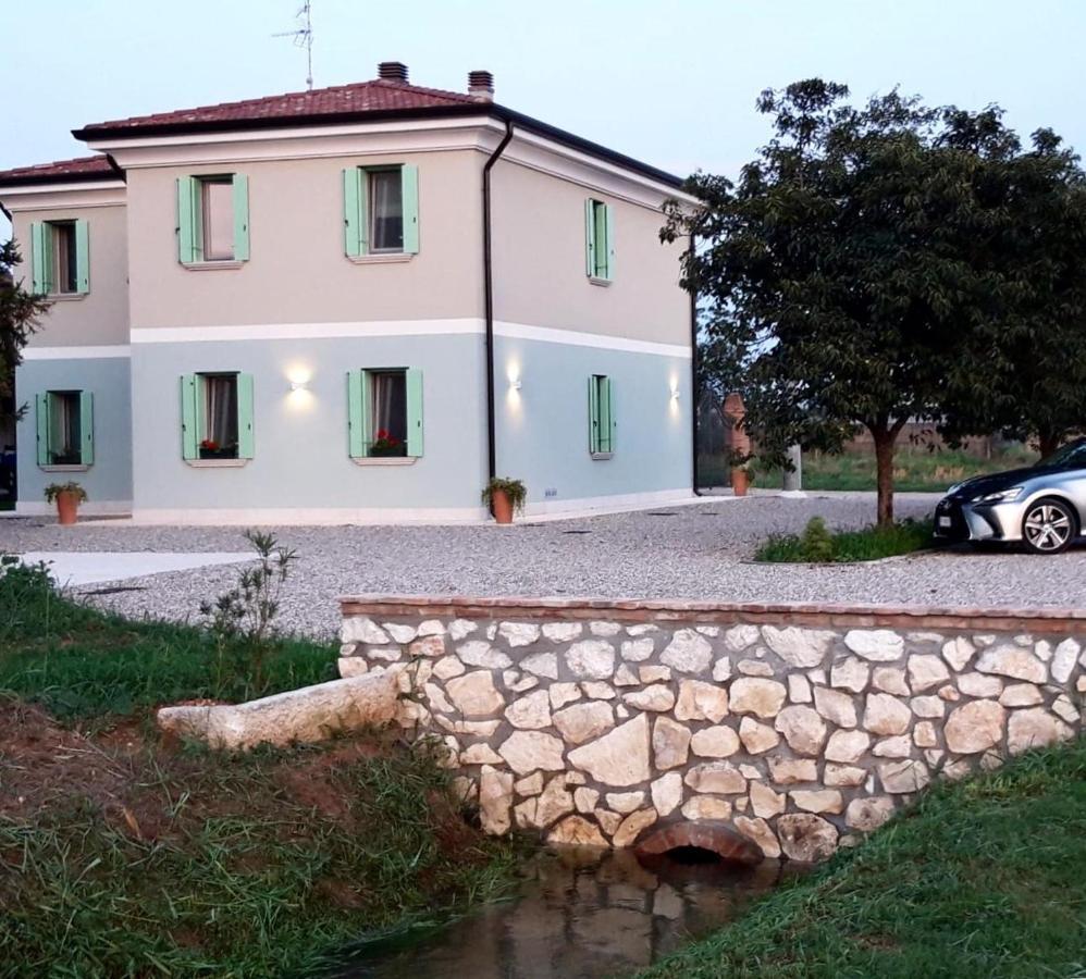 B&B Casa Campagnari Roverbella Eksteriør billede